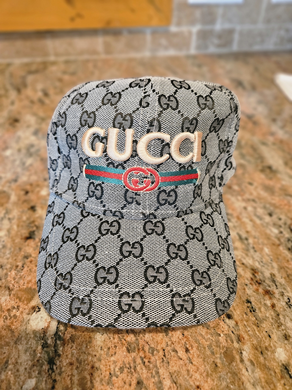 Gucci Style Ball Cap Hat Black/Gray/Cream